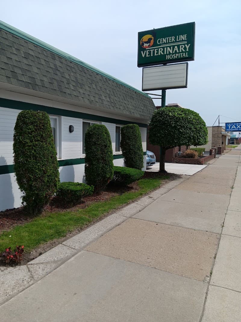Center Line Veterinary Hospital photo 2