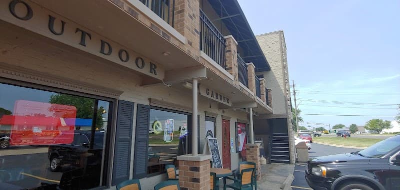 Stilin's Neighborhood Pub & Grill