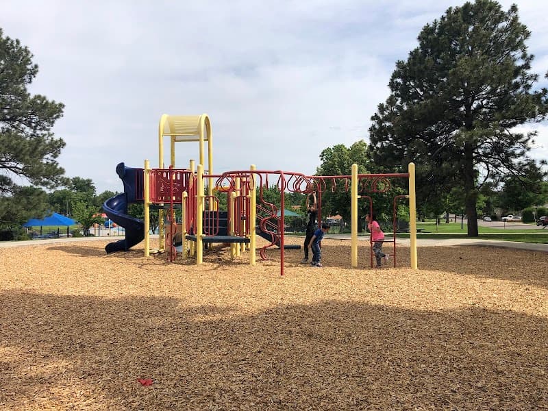 Barnum Dog Park
