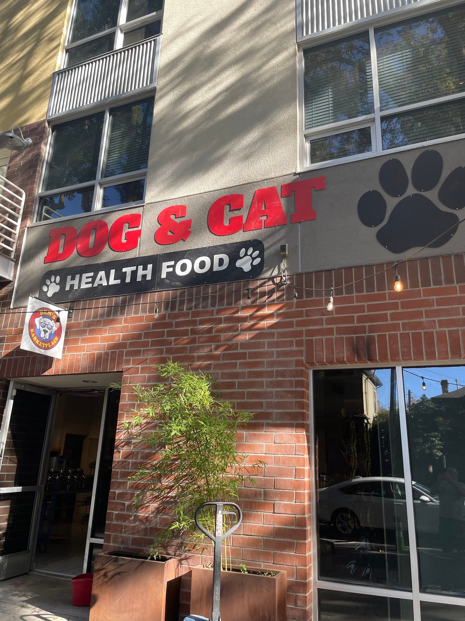 Ben's Barketplace - Midtown Sacramento