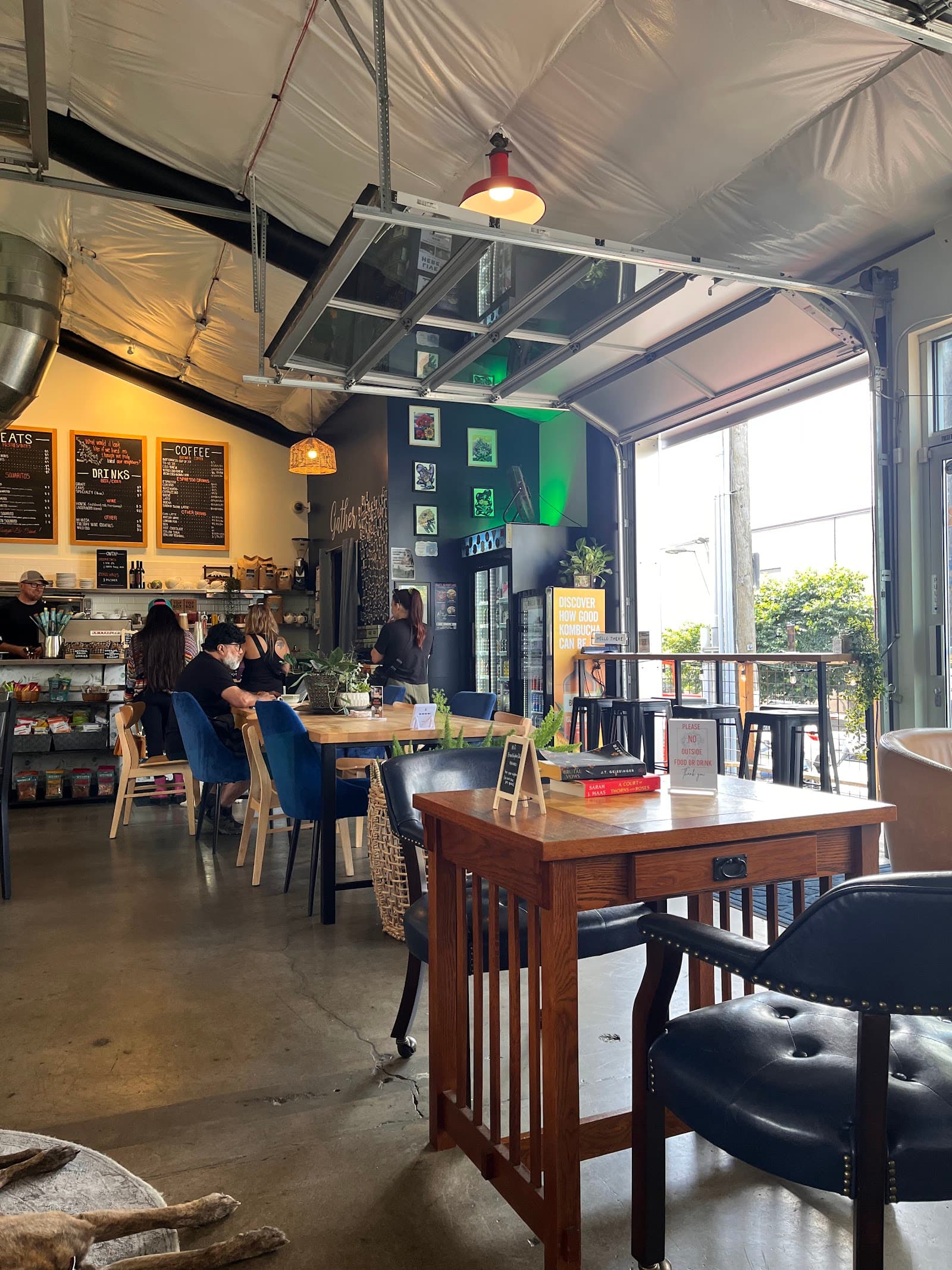 Brave Neighbor Coffeehouse & Social