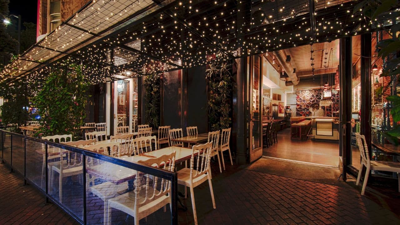 Cafe 21 Gaslamp