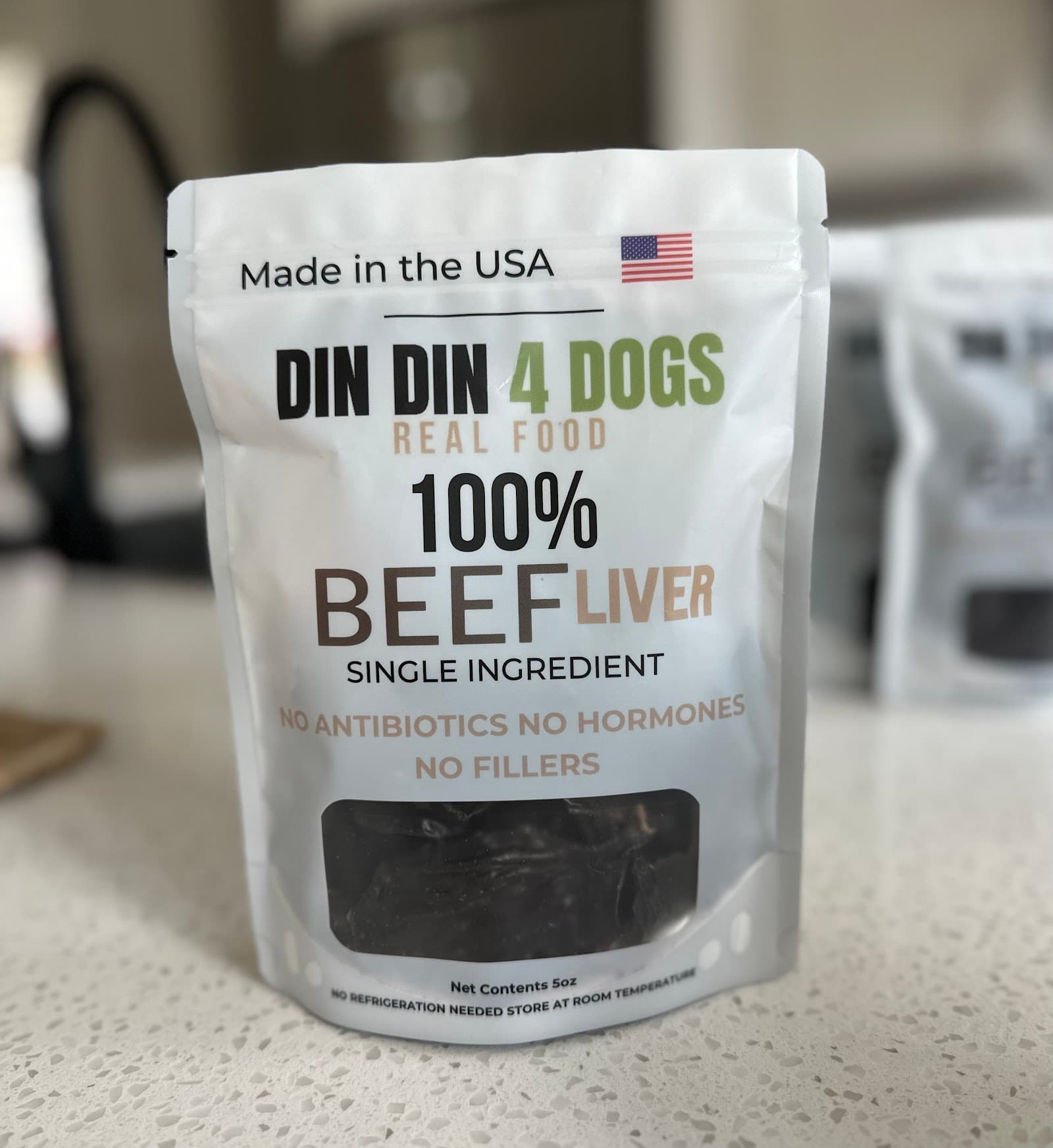 Din Din 4 Dogs