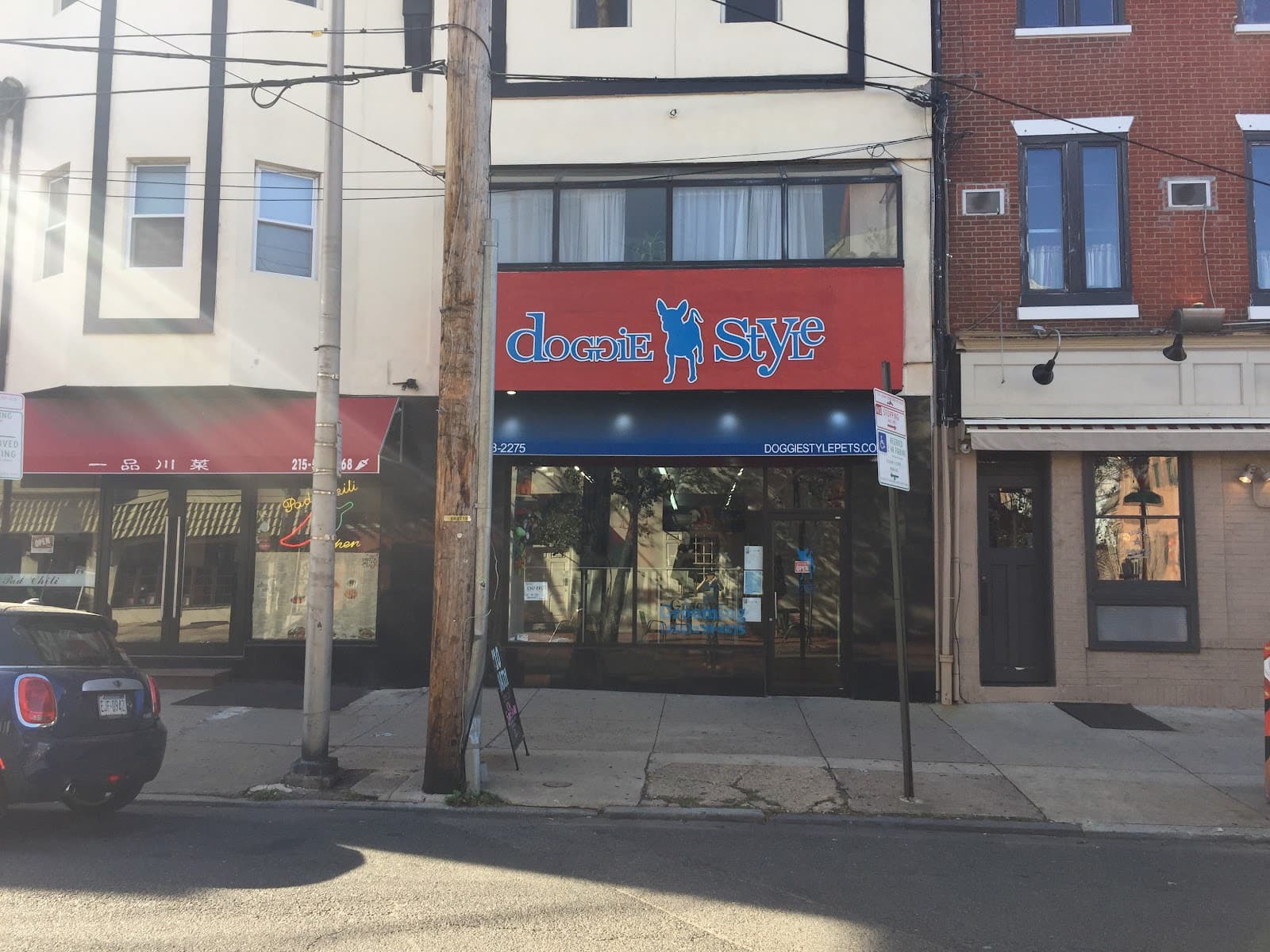 Doggie Style Pets Queen Village