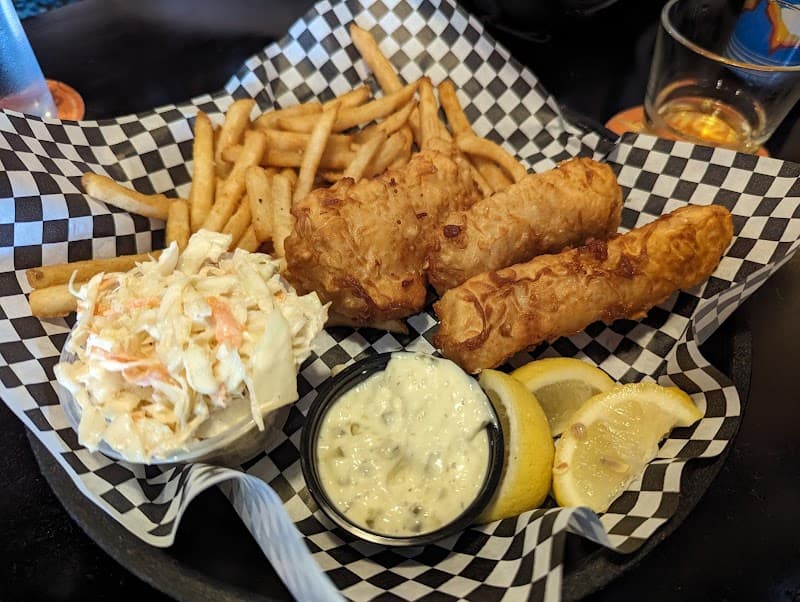 Doghouse Tavern photo 4