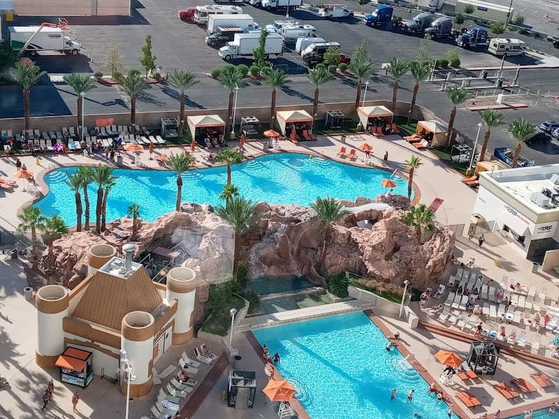 Excalibur Hotel & Casino photo 3