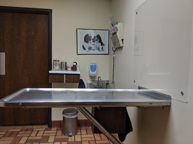 East Lake Animal Clinic photo 2
