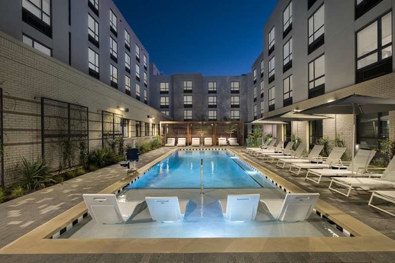 Hampton Inn Austin East Side 5th Street