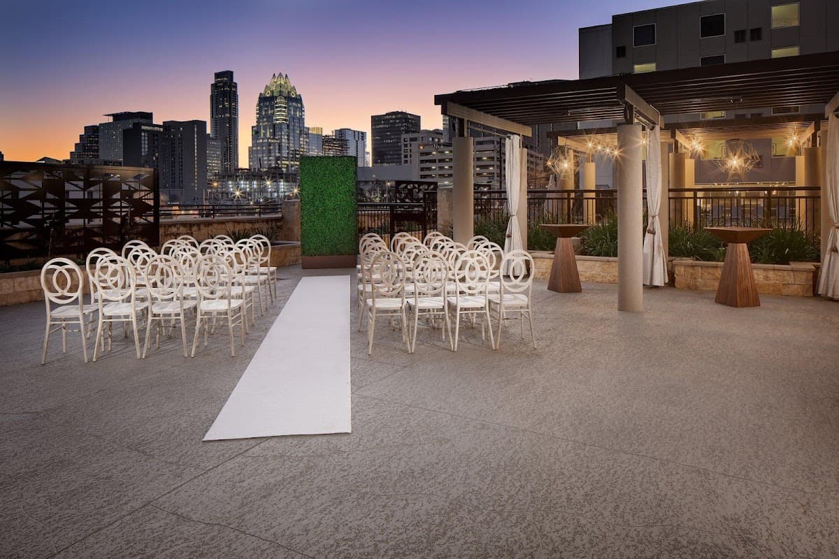 Hotel Indigo Austin Downtown