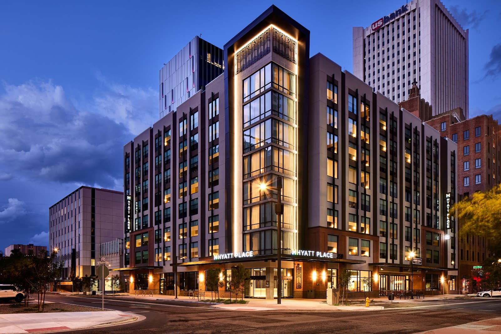 Hyatt Place Phoenix / Downtown