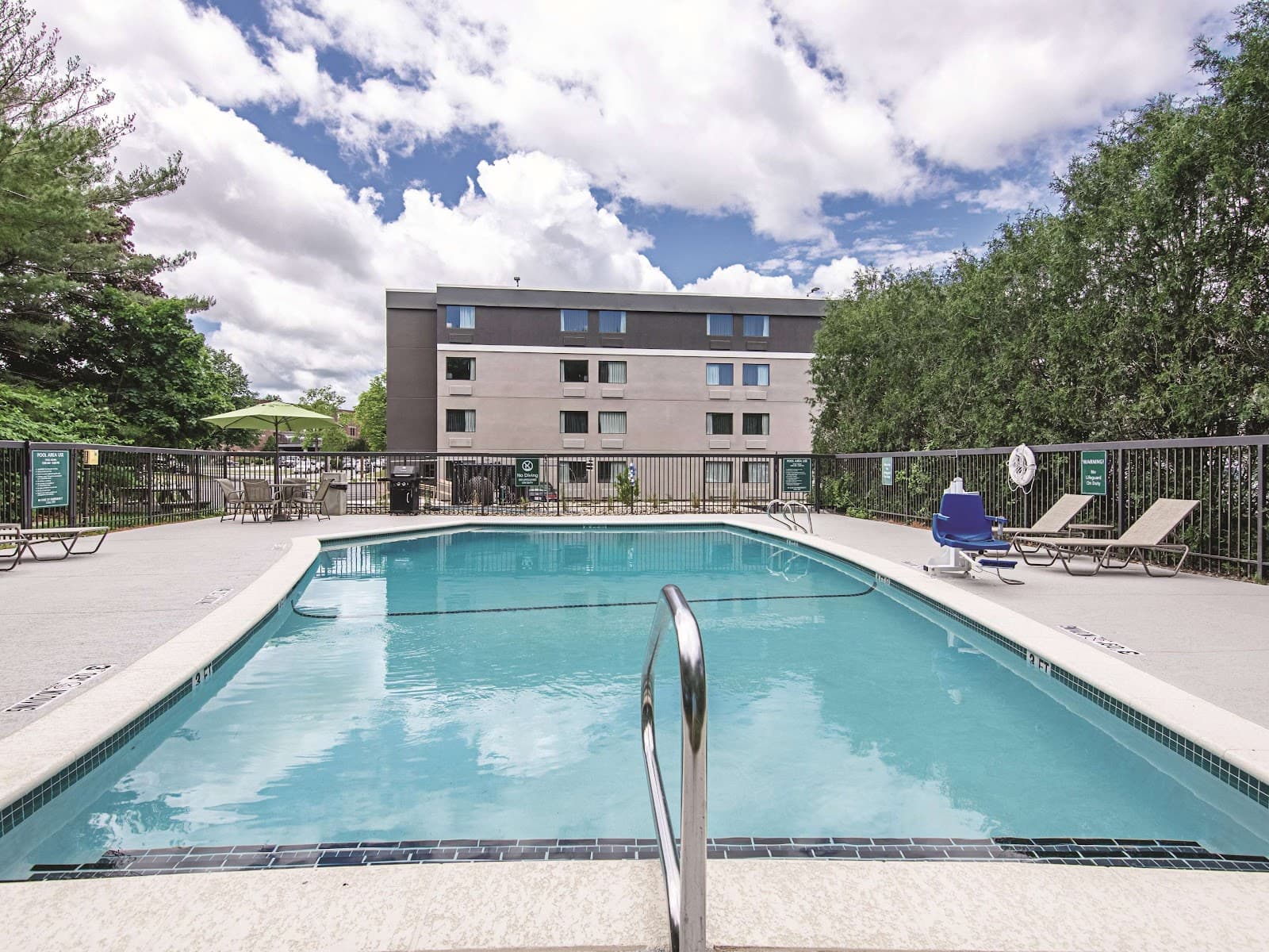 La Quinta Inn & Suites by Wyndham Portland DT/Maine Med