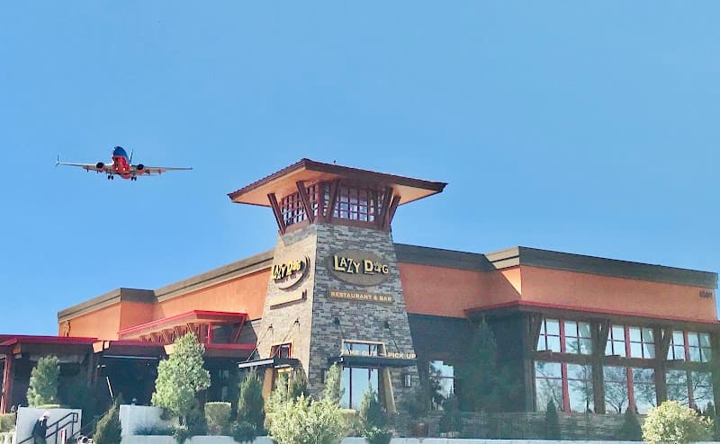 Lazy Dog Restaurant & Bar