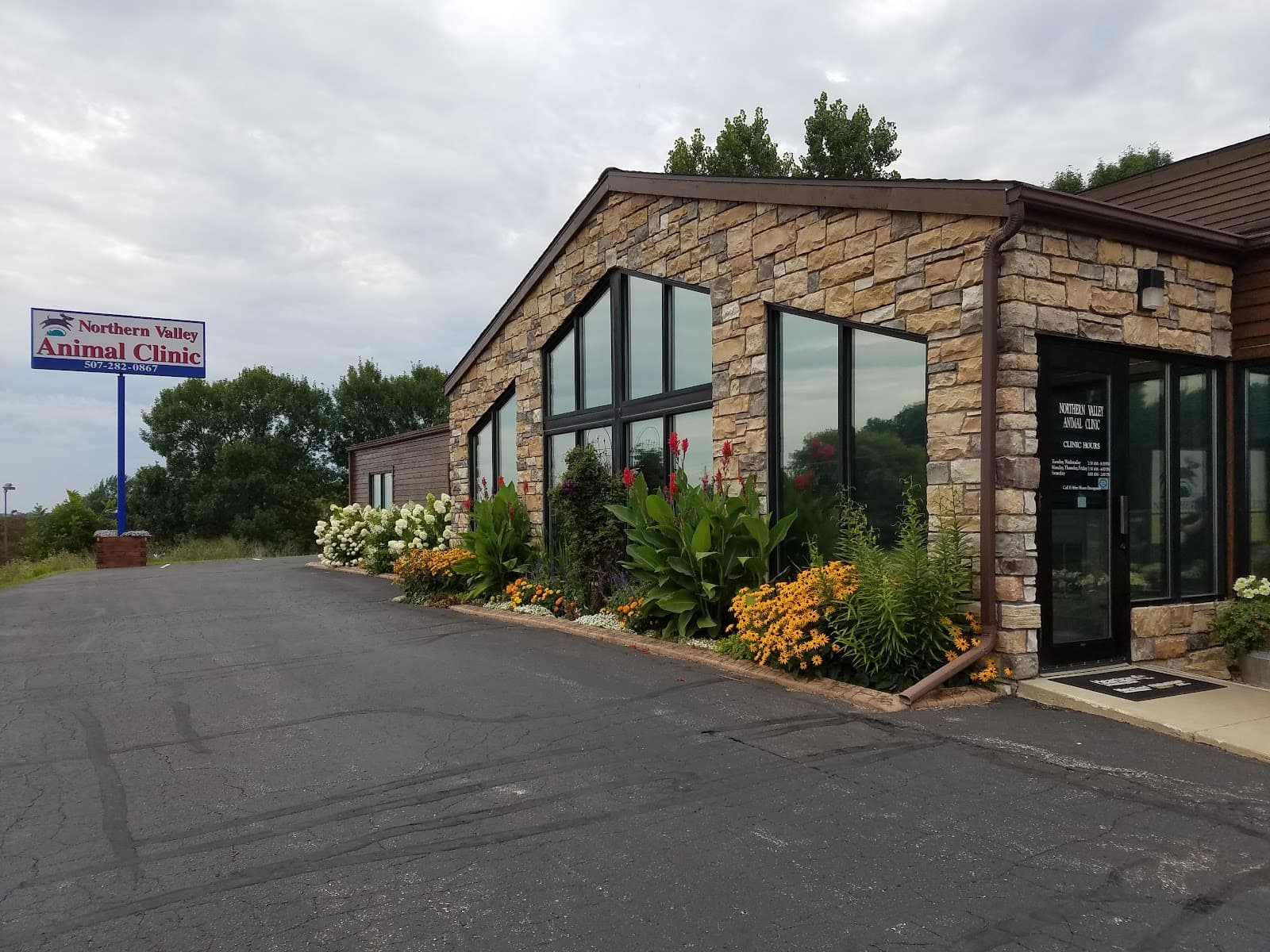 Northern Valley Animal Clinic