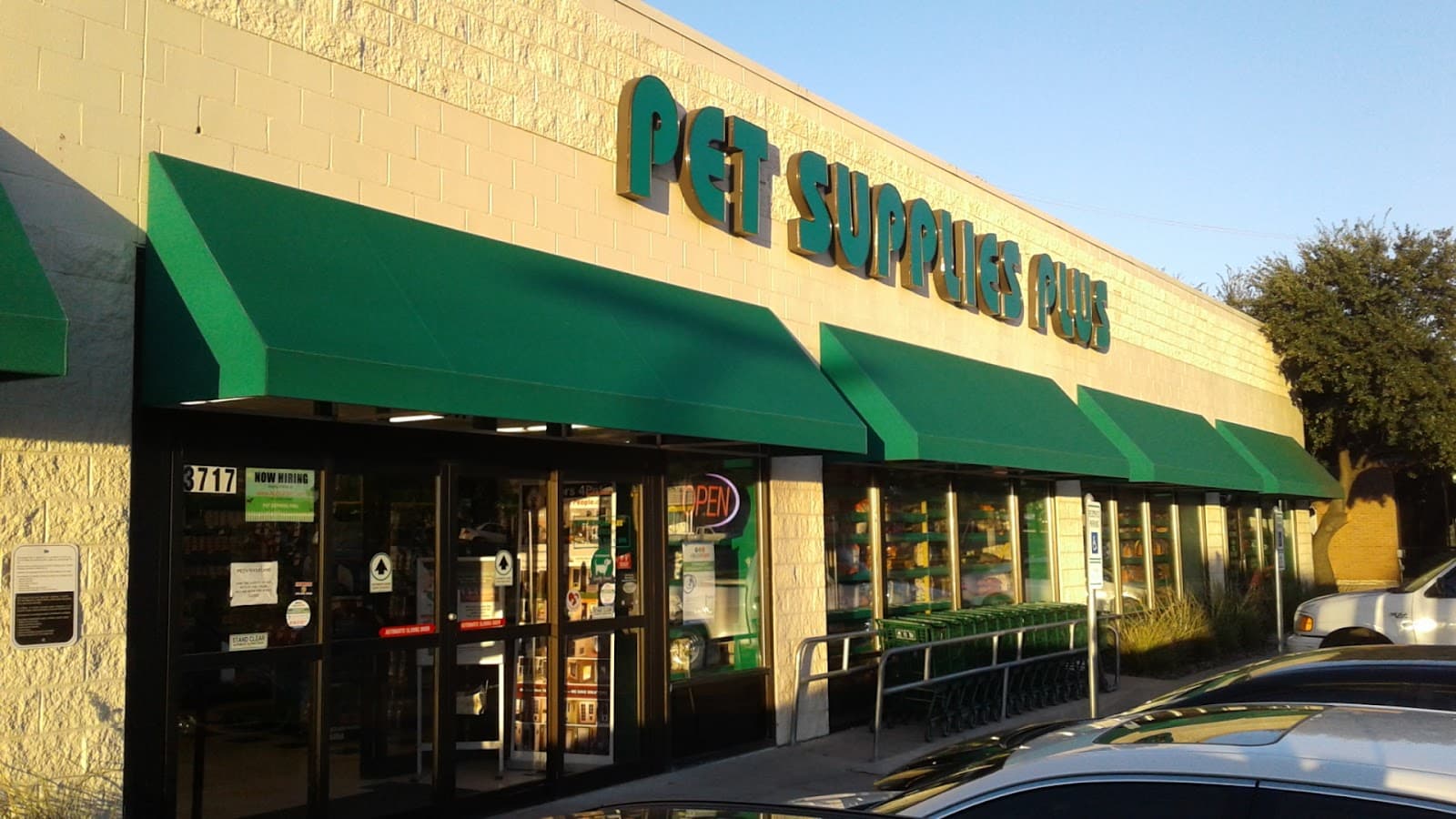 Pet Supplies Plus Dallas - Forest Ln