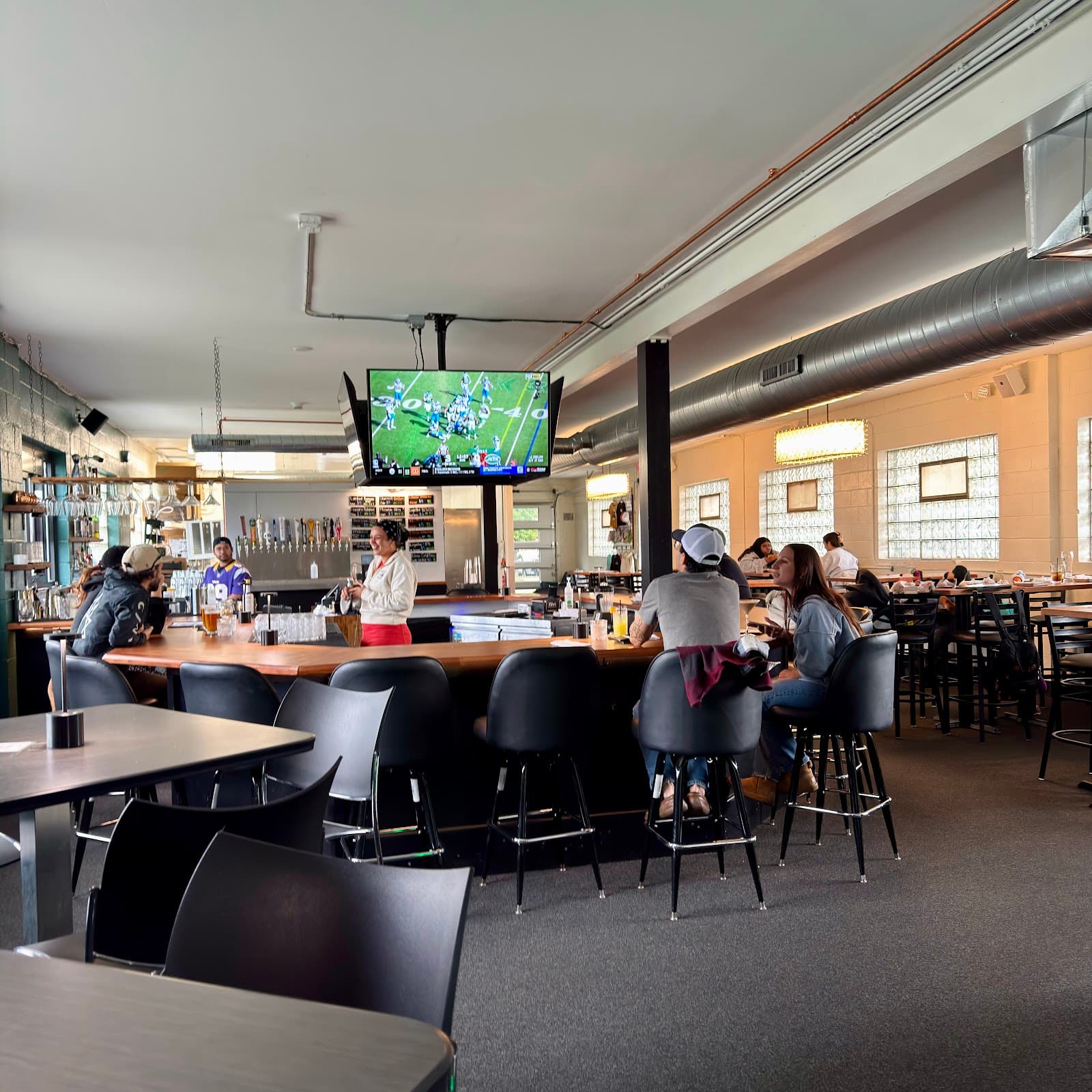Riley’s Bar + Burger