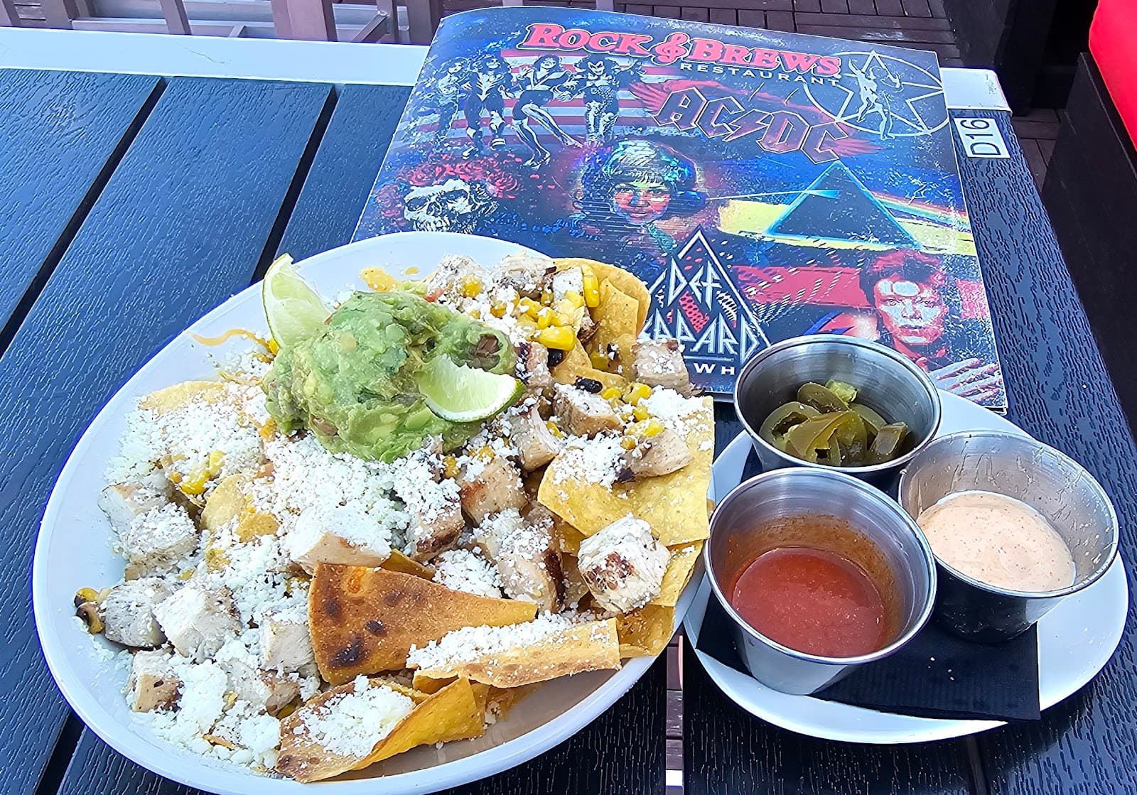 Rock & Brews Royal Oak photo 3