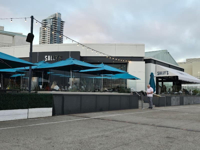 Sally's Waterfront Dining photo 3