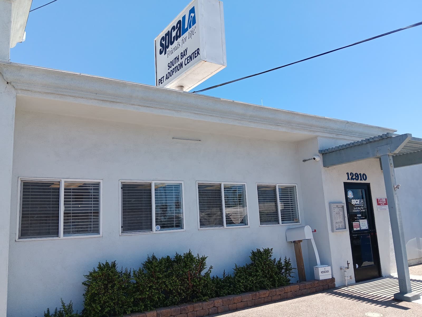 spcaLA South Bay Pet Adoption Center