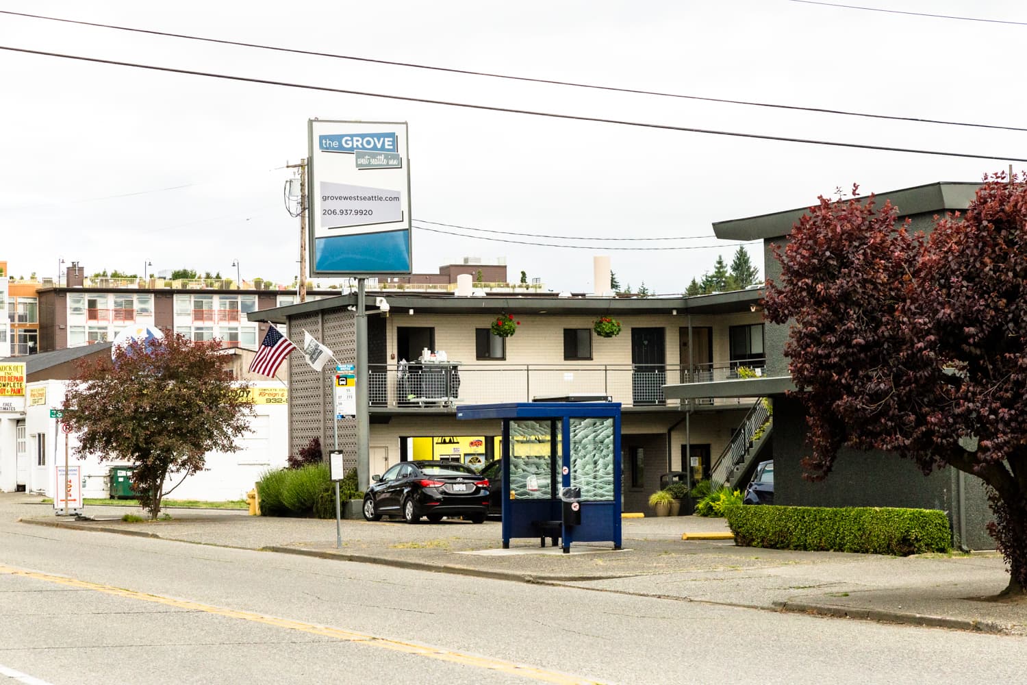 The Grove West Seattle Inn