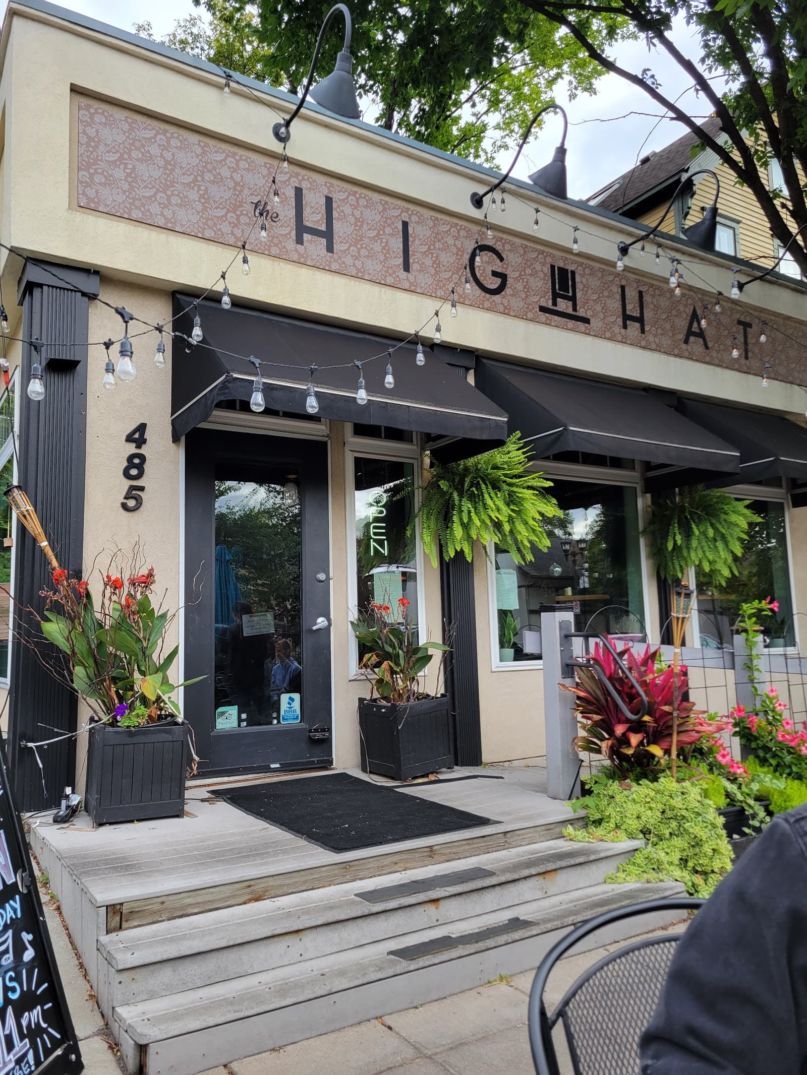 The High Hat