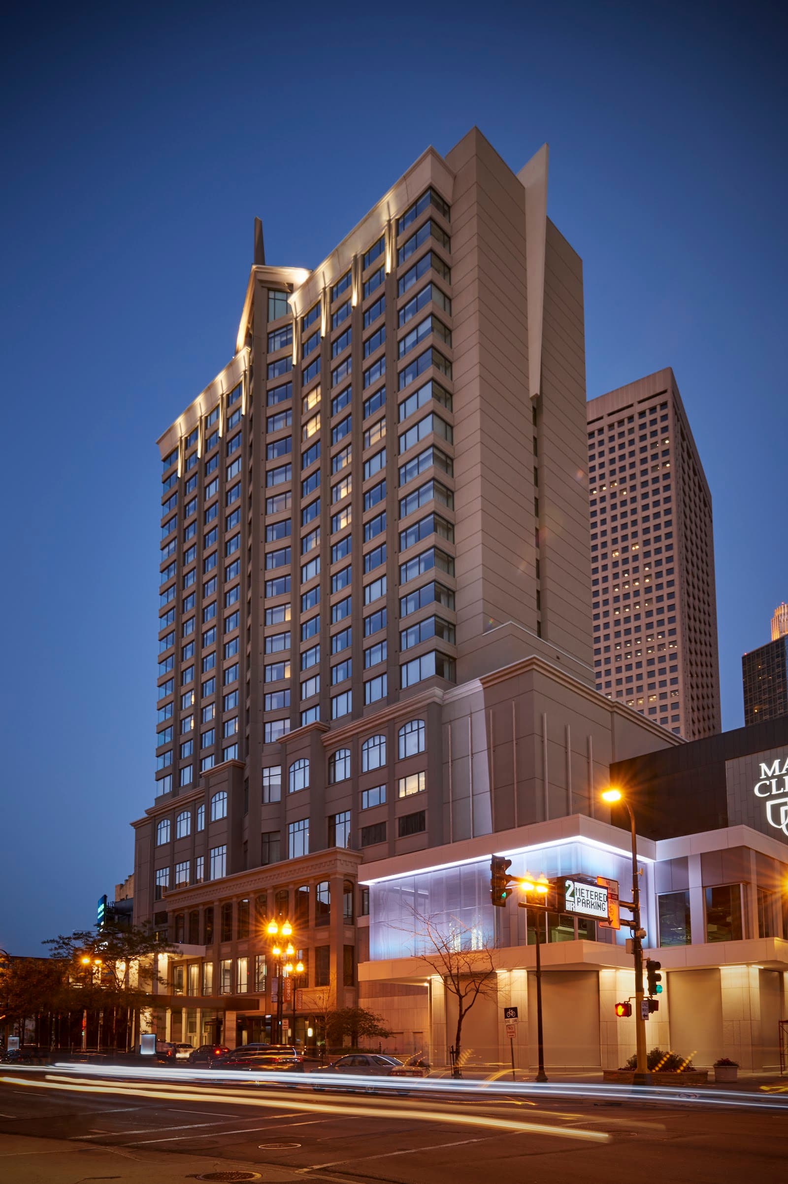 The Lofton Hotel Minneapolis, Tapestry Collection by Hilton