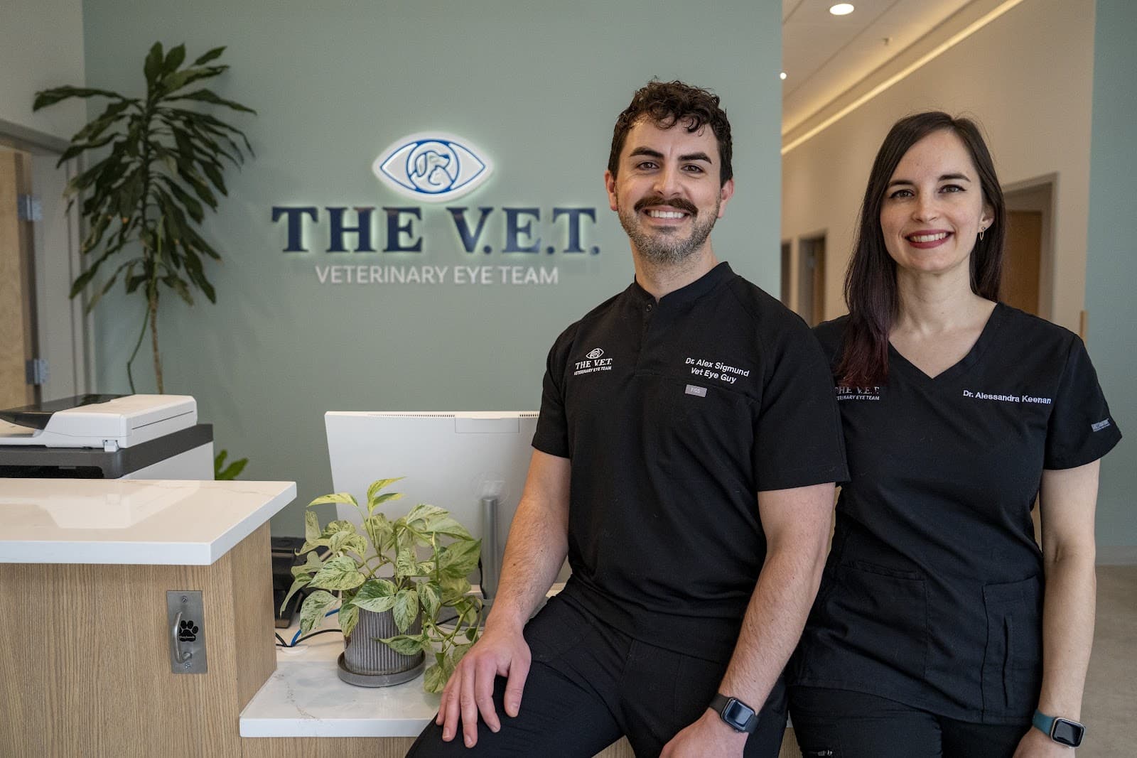 The Veterinary Eye Team