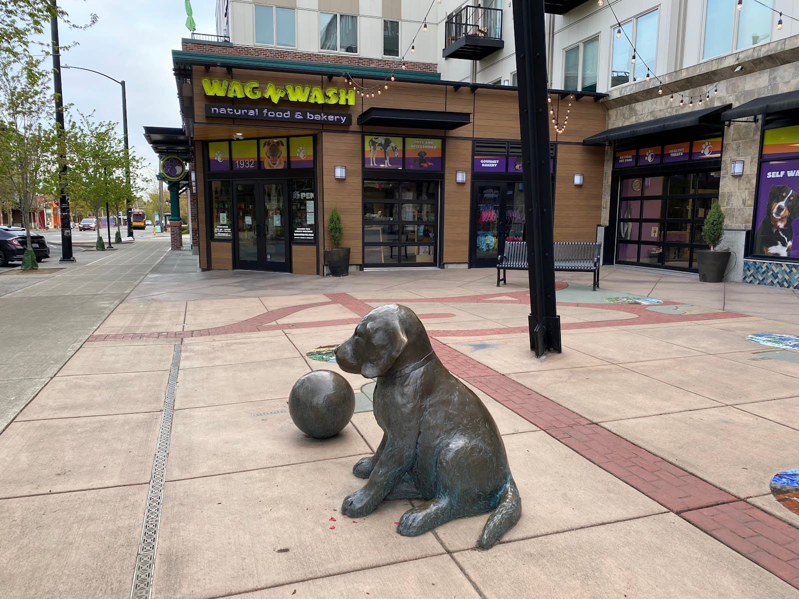 Wag N' Wash Natural Pet Food & Grooming